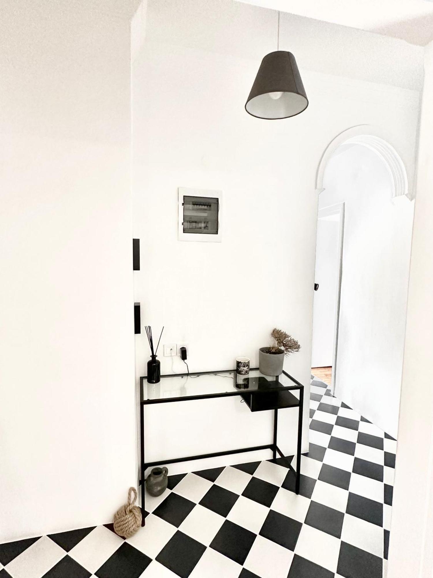 Spacious 82 M2 Two Bedroom Classy Apartment Near City Center Thessalonique Extérieur photo