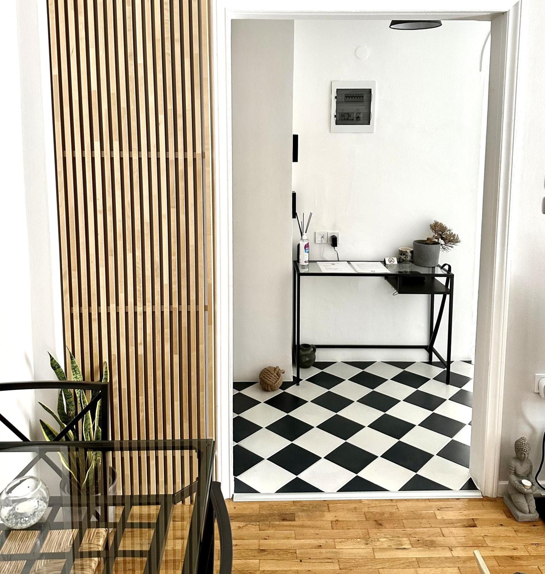 Spacious 82 M2 Two Bedroom Classy Apartment Near City Center Thessalonique Extérieur photo