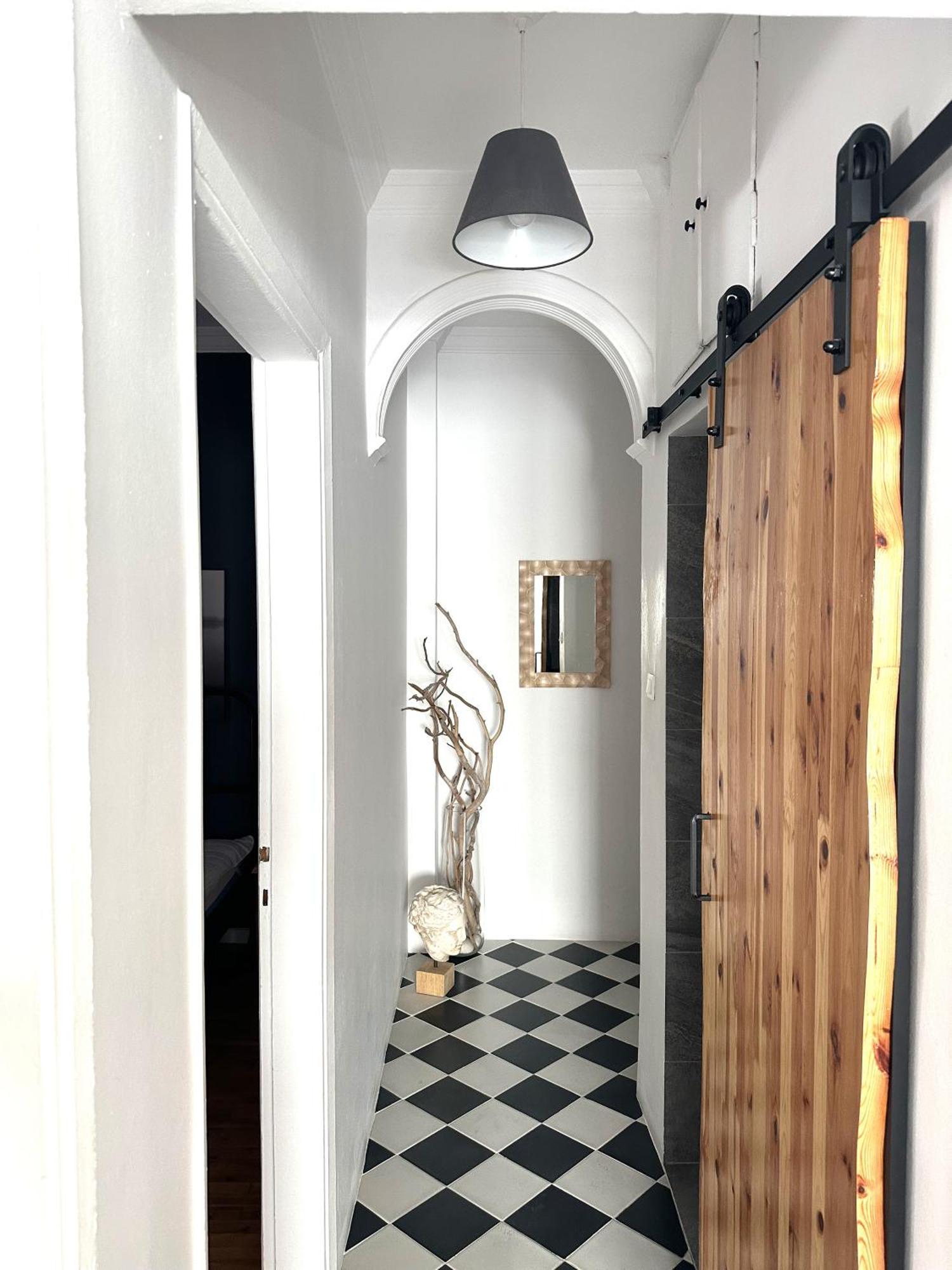 Spacious 82 M2 Two Bedroom Classy Apartment Near City Center Thessalonique Extérieur photo